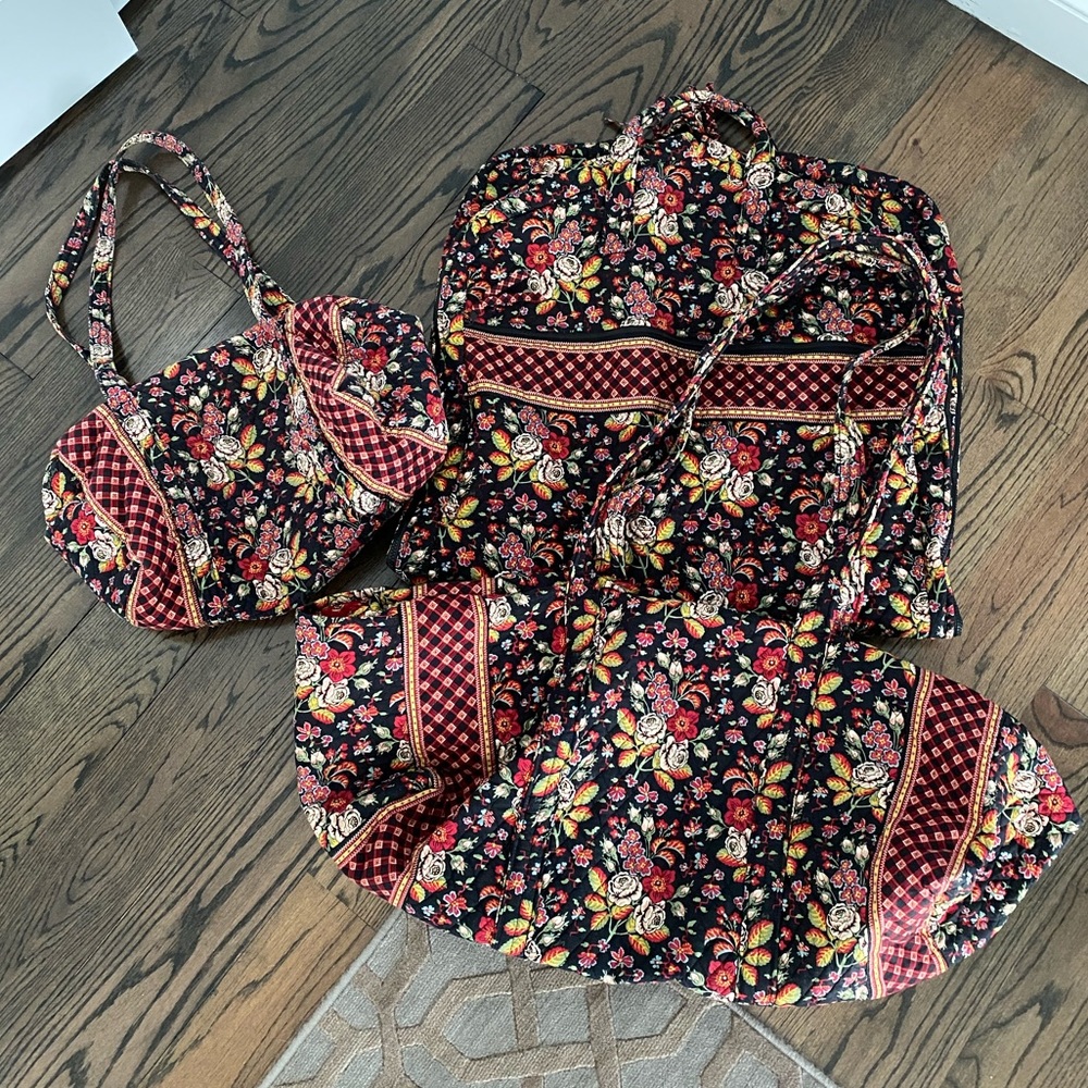 Very Bradley 3 Piece Travel Set in EUC